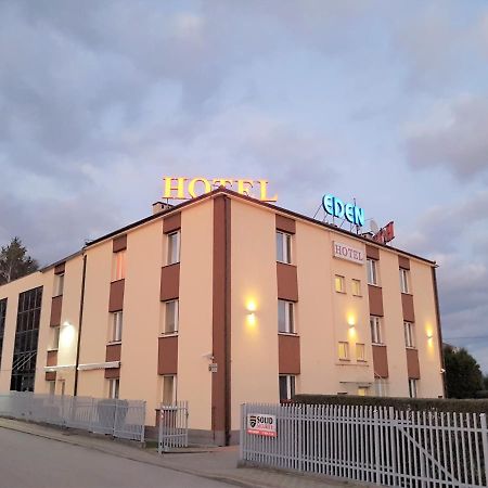 Hotel Eden 24H Ряшів Екстер'єр фото