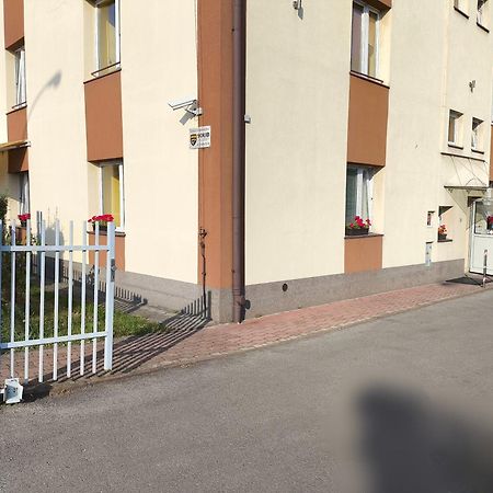 Hotel Eden 24H Ряшів Екстер'єр фото