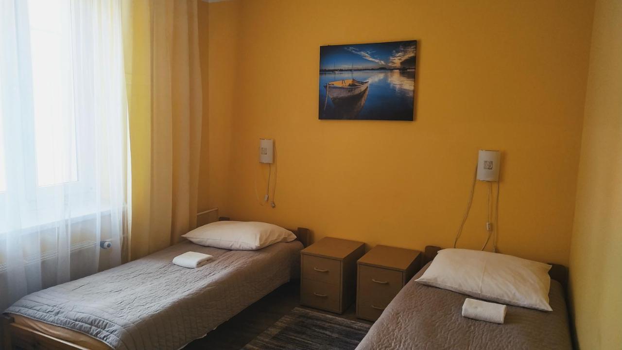 Hotel Eden 24H Ряшів Екстер'єр фото