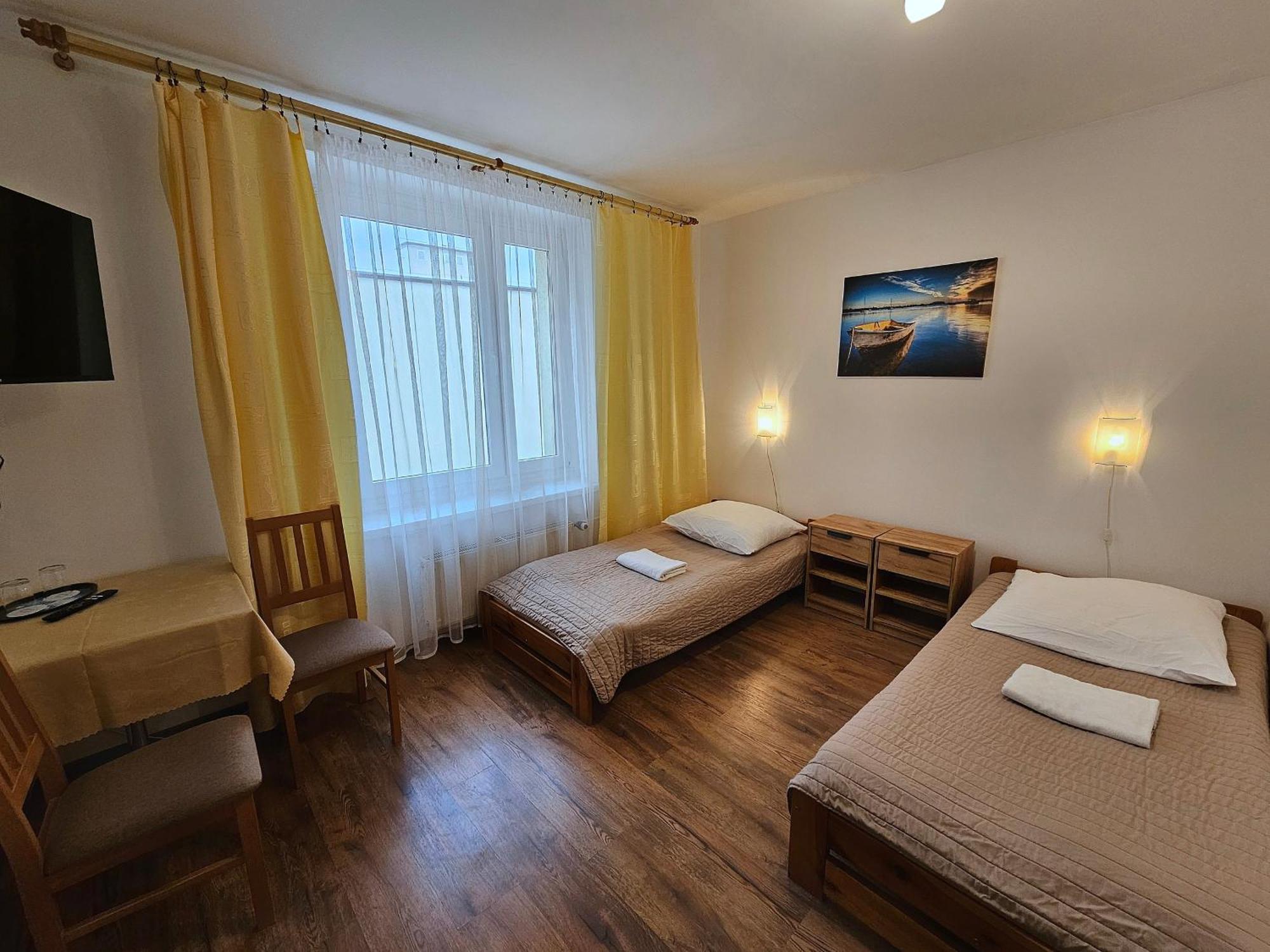 Hotel Eden 24H Ряшів Екстер'єр фото